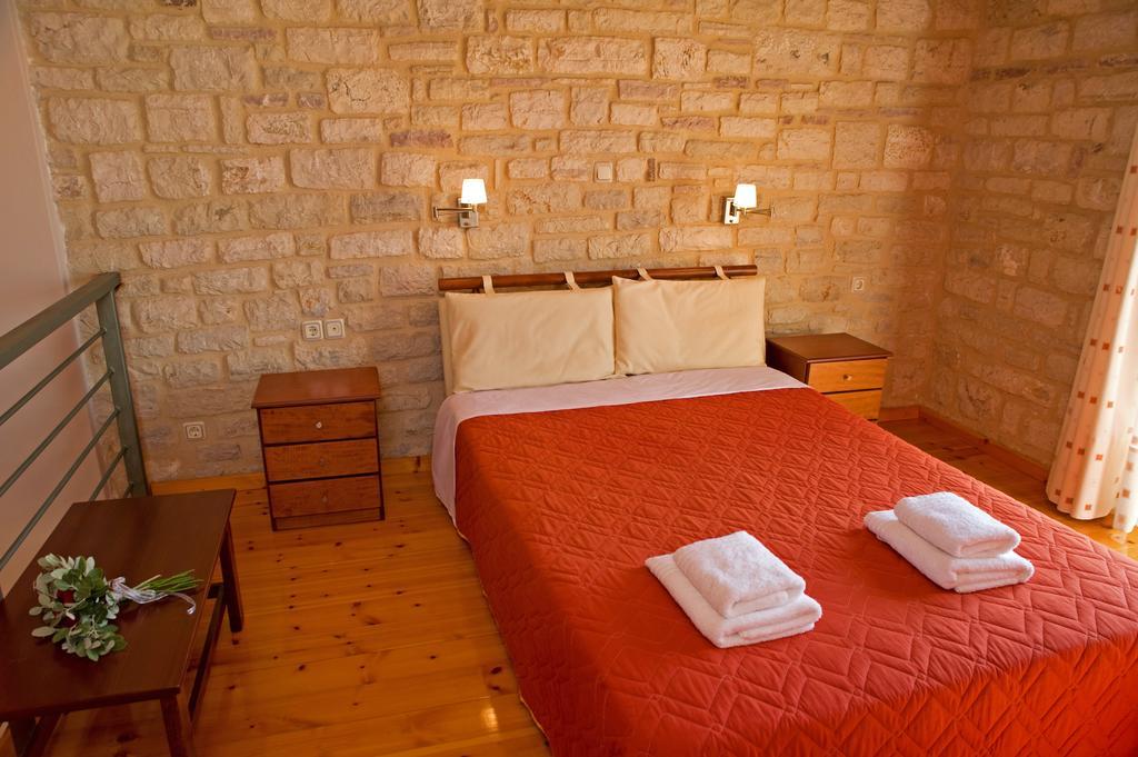 Enastron Villas Кипарисия Стая снимка