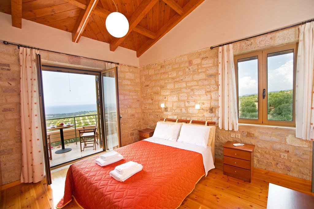 Enastron Villas Кипарисия Стая снимка