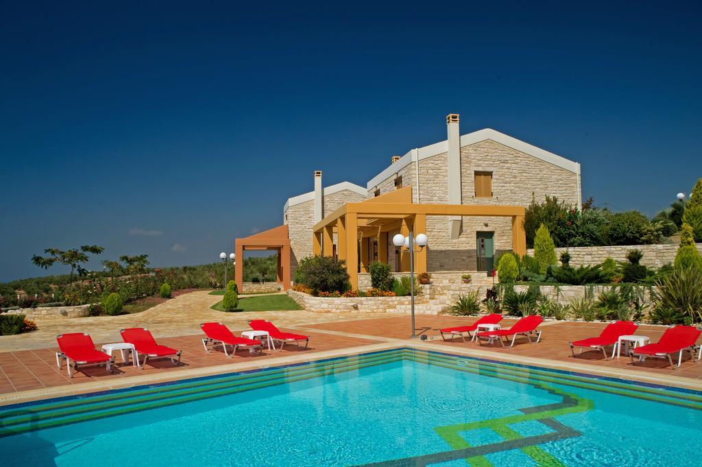 Enastron Villas Кипарисия Екстериор снимка