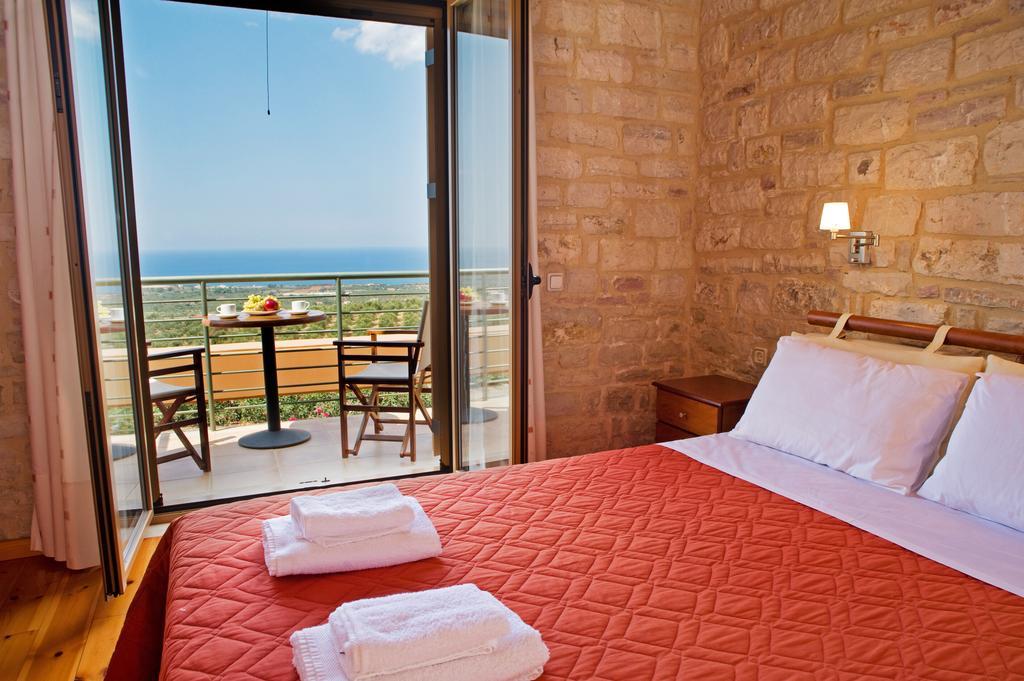 Enastron Villas Кипарисия Екстериор снимка