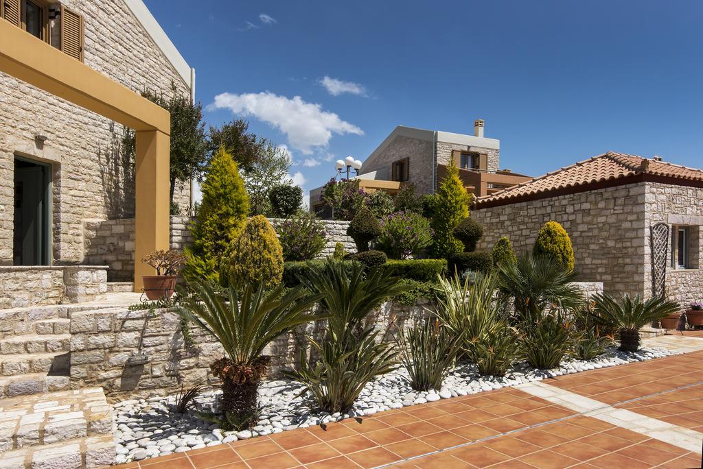 Enastron Villas Кипарисия Екстериор снимка