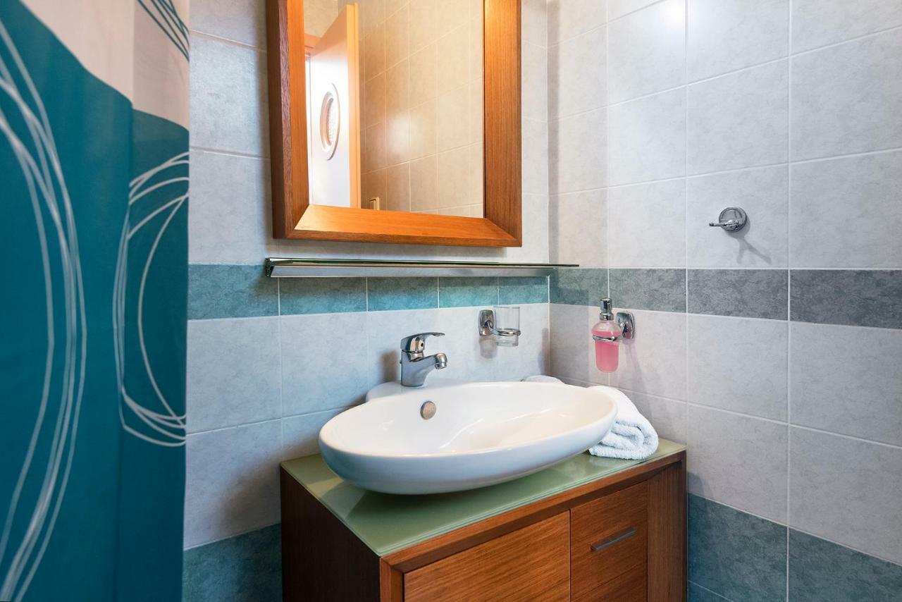 Enastron Villas Кипарисия Екстериор снимка